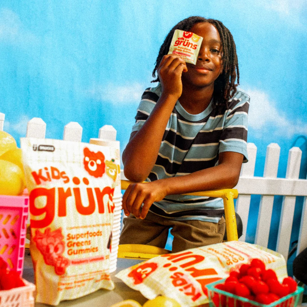 Grüns Kids Raspberry Lemonade Travel Bag Nutrition Choice